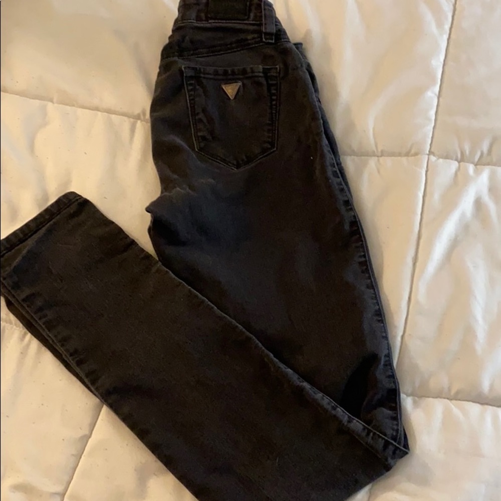 Black Britney-Skinny Guess Jeans